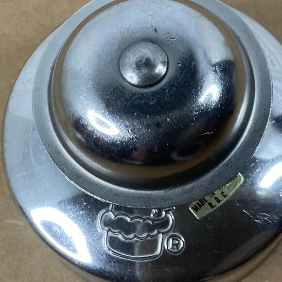 Pampered Chef Baker's Roller & Cut-N-Seal Set - Picture 3 of 11